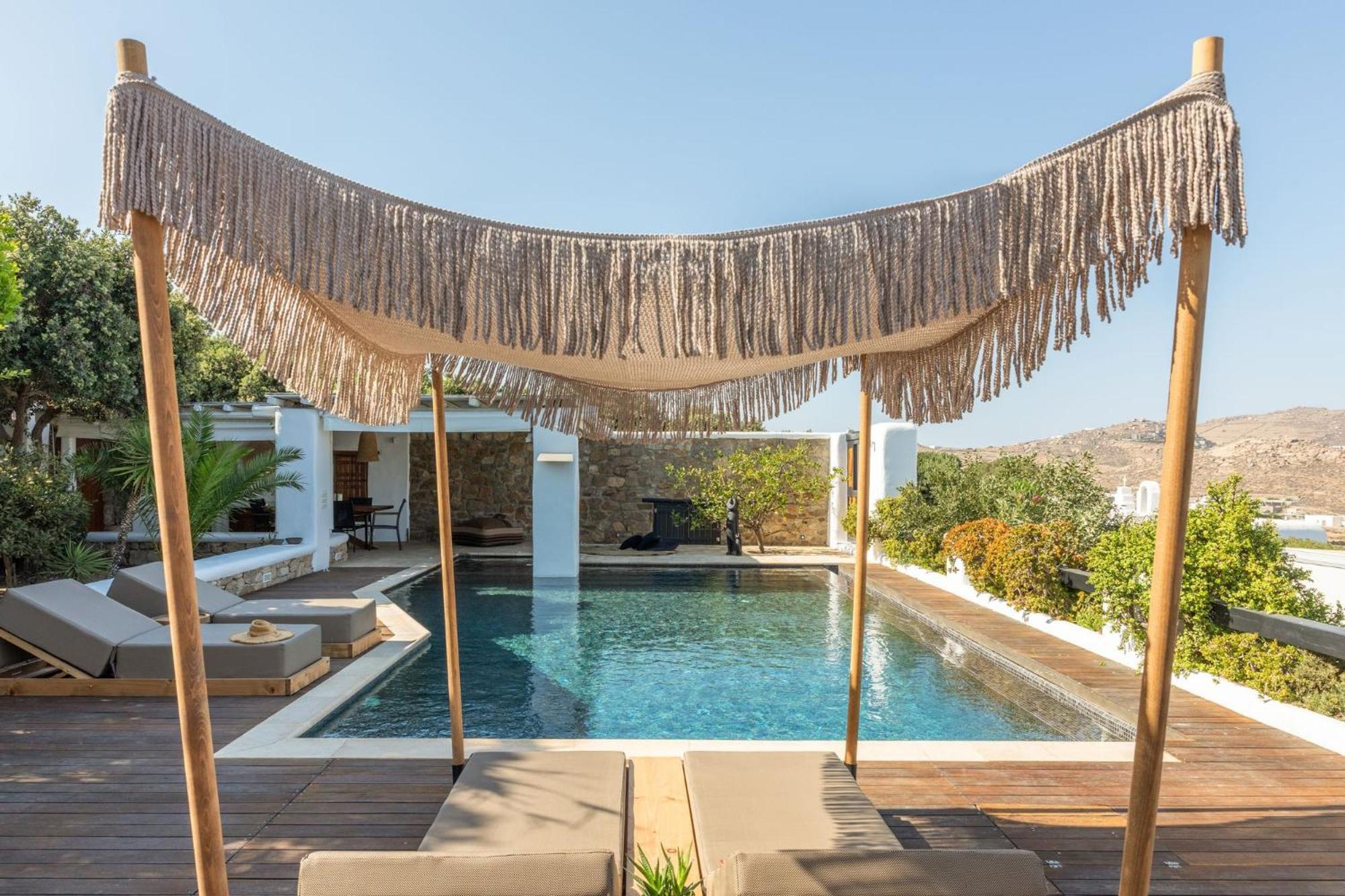 Myconian Platinum Senior & Deluxe Villas Kalafatis Exterior photo
